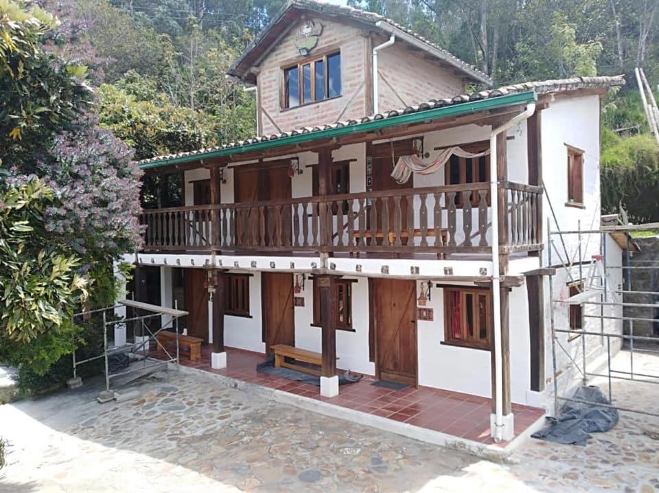 Hostal Mama Hilda Chugchilán Extérieur photo